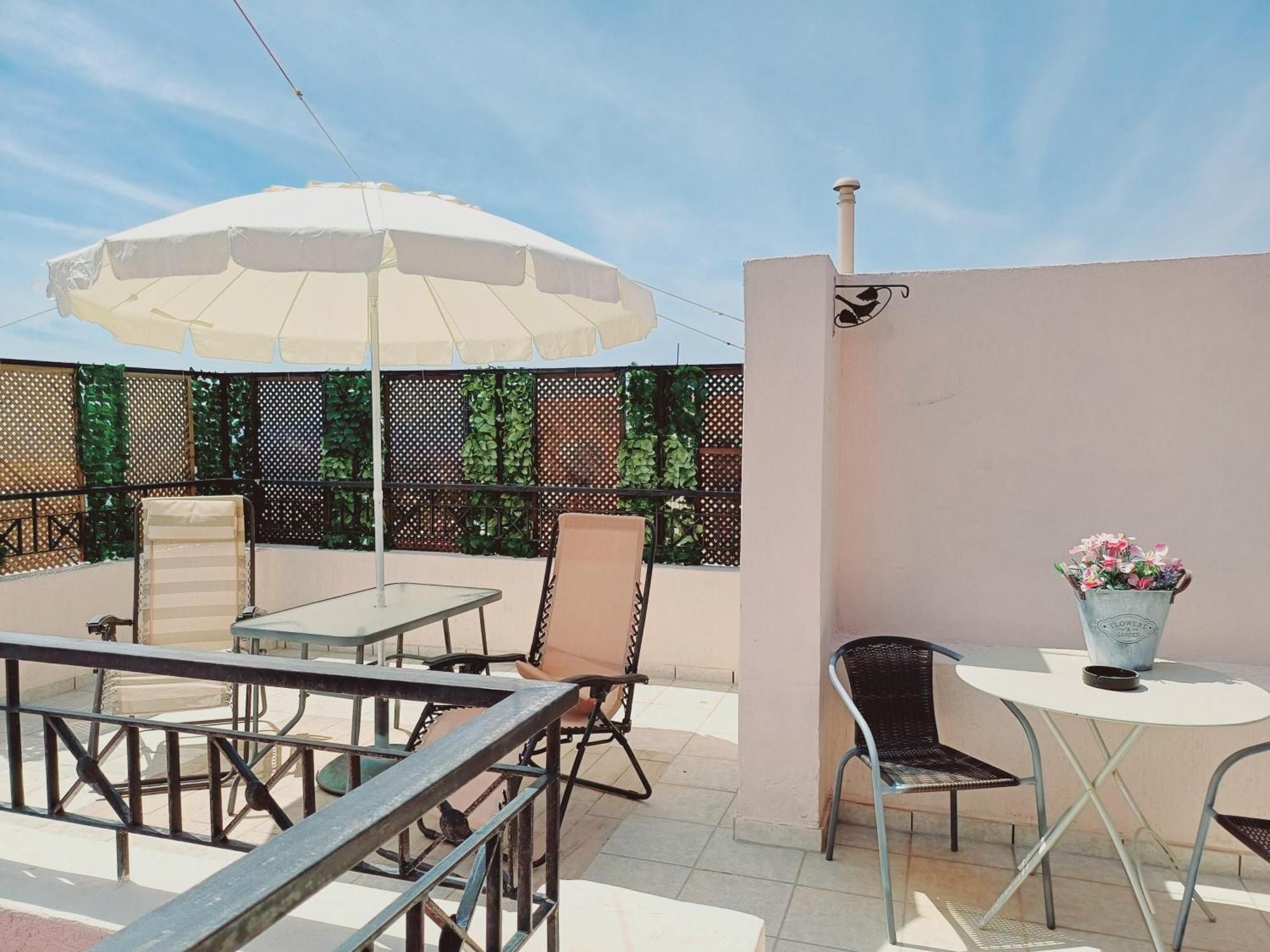 Cozy Loft 360O View Of Athens 아파트 객실 사진